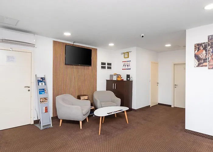 Parkcity 3* シベニク