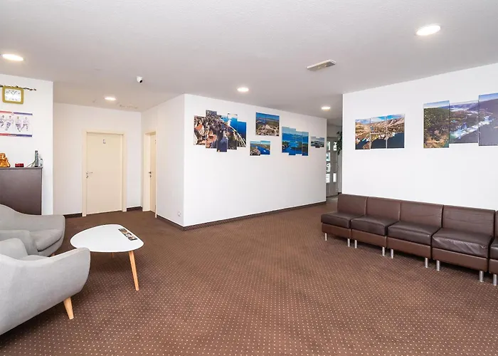 ゲストハウス Parkcity 3*